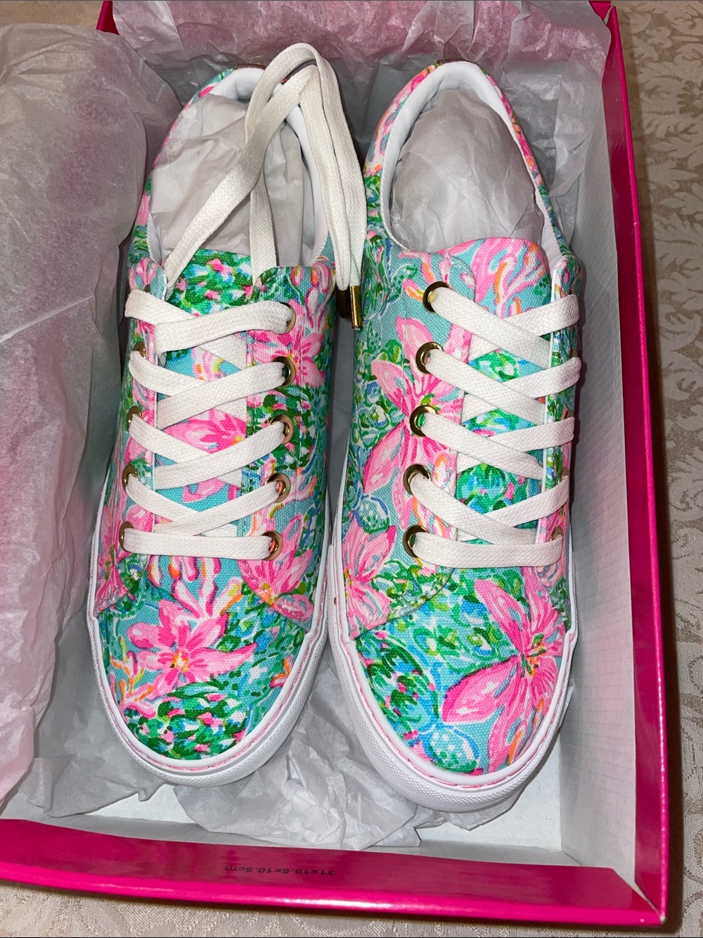 Lilly Pulitzer Abigail Sneakers, NWT, Size 10M